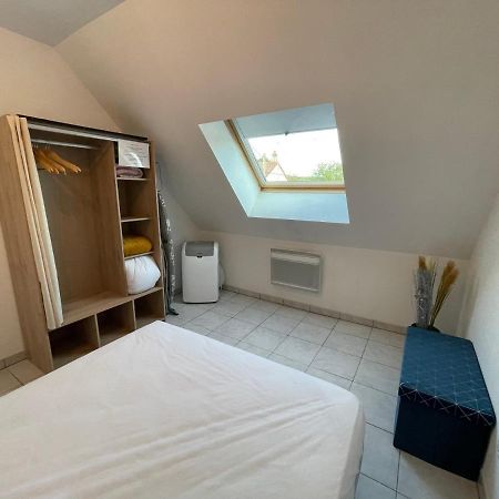 Chez Nous -Parking Gratuit Et Wifi A Vierzon Appartement Buitenkant foto
